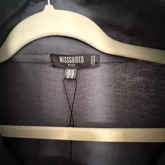 MISSGUIDED HOODIE IN GRAY - Picture 6 of 10